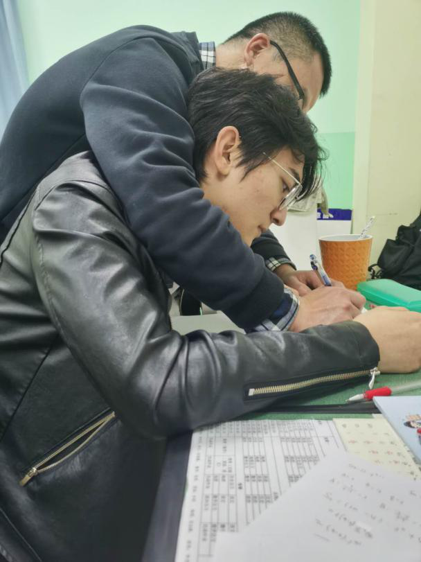 尋找身邊的美好——心素如簡，人淡如菊，謙謙君子，良師益友