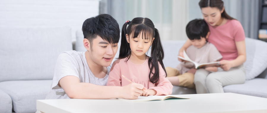 養(yǎng)女兒，一定要讓她“野”一點(diǎn)