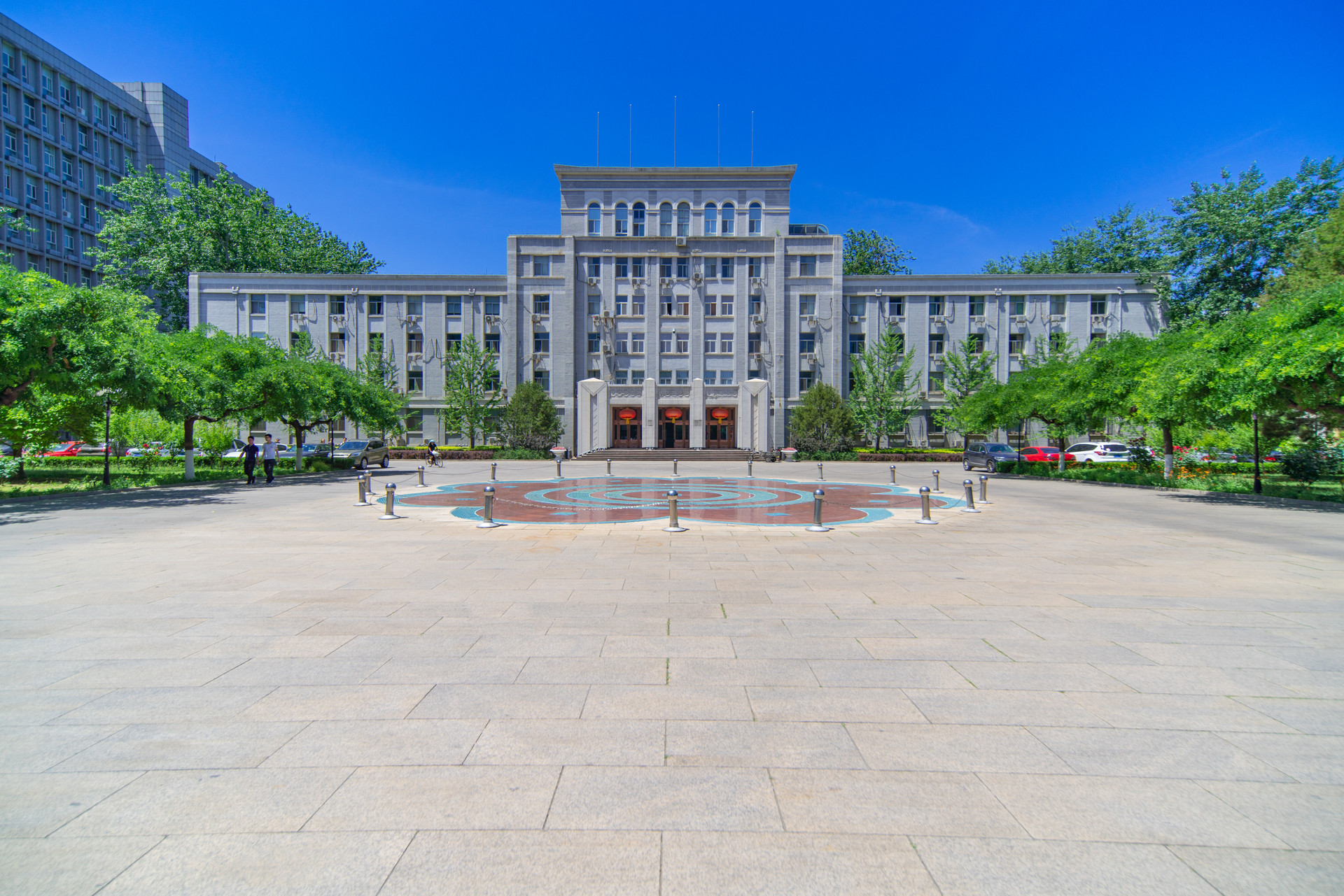 那些被迫輟學、分流到職高的孩子，后來怎么樣了？看完他的故事，才知道上不了高中意味著什么……